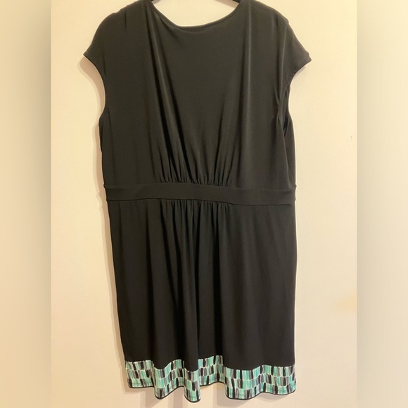 Apt 9 Faux-Wrap Sleeveless Black and green Dress Womens size Petit XL - Picture 9 of 14